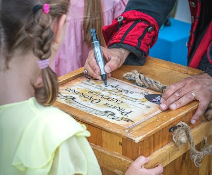 far partecipare i bambini ad uno spettacolo